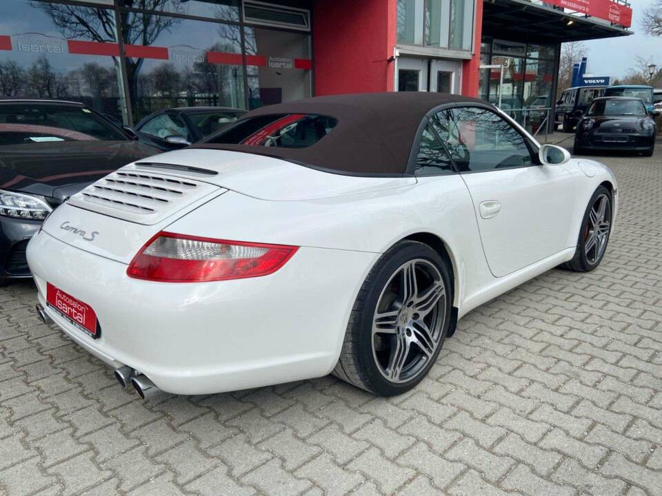 Bild 6/20 von Porsche 911 Carrera S (2006)