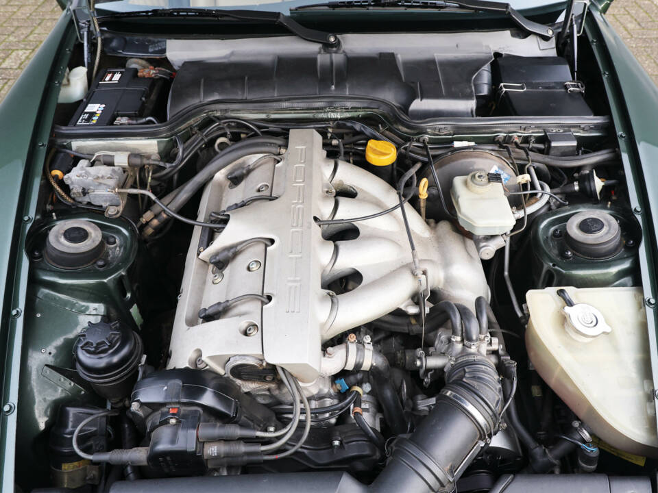 Bild 45/47 von Porsche 968 (1992)