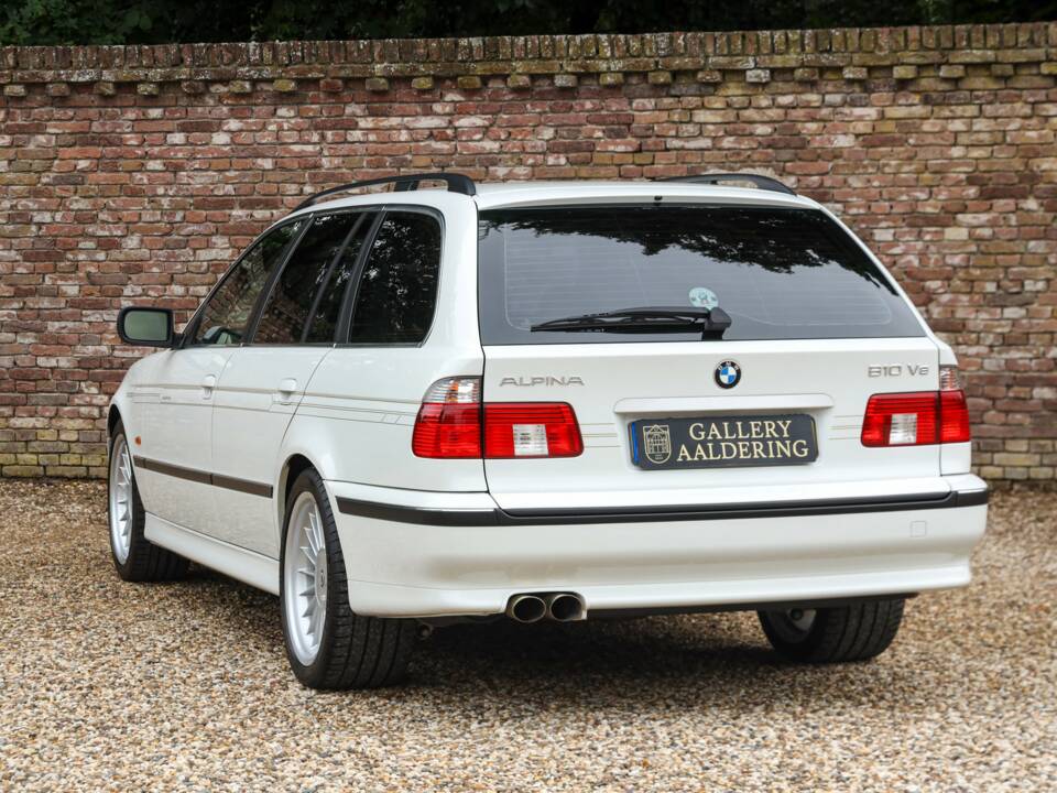 Bild 2/50 von ALPINA B10 V8 Touring (2000)