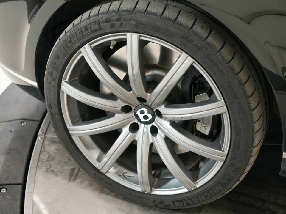 Image 15/39 de Bentley Continental GT (2007)