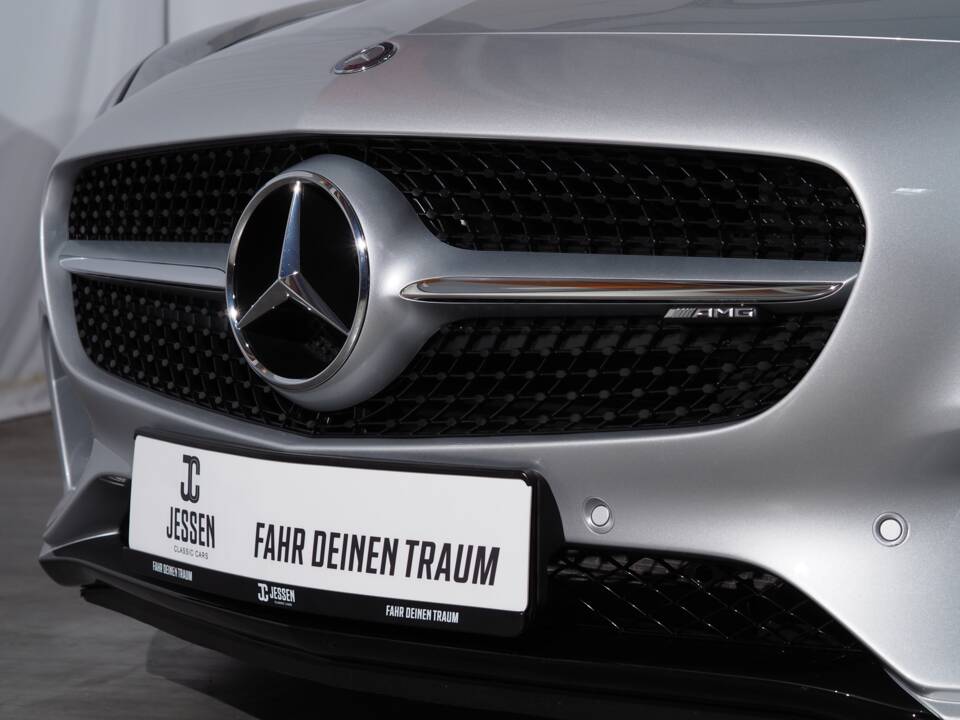 Image 12/49 of Mercedes-AMG GT-S (2015)