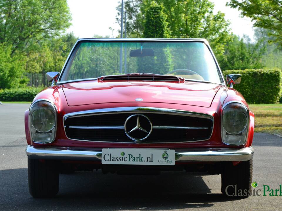Image 18/50 de Mercedes-Benz 230 SL (1964)