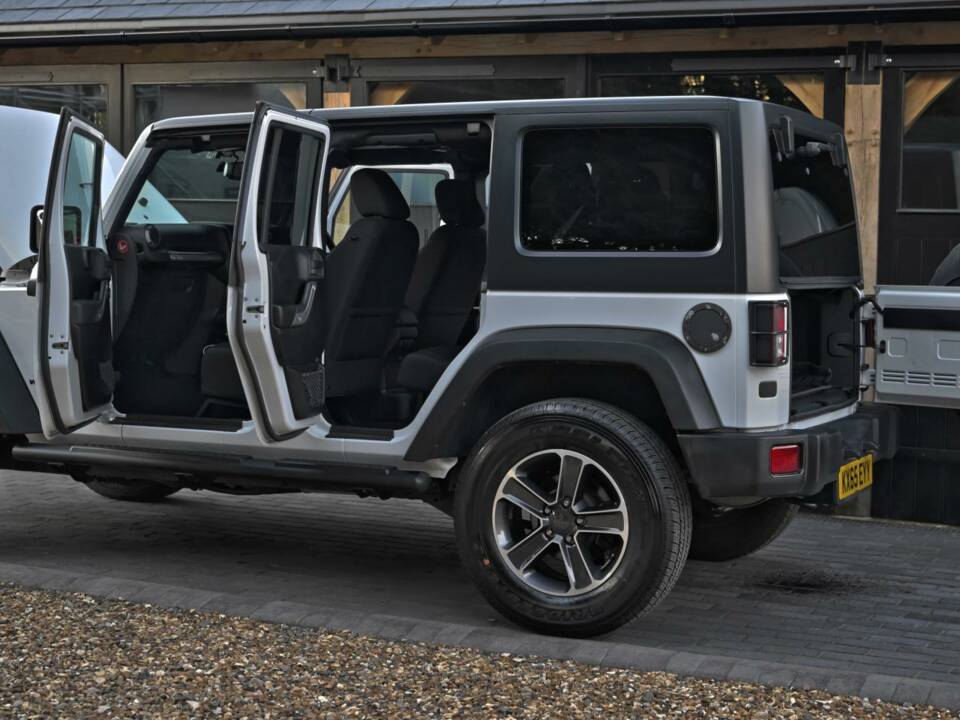 Imagen 20/50 de Jeep Wrangler 3.6 V6 (2015)