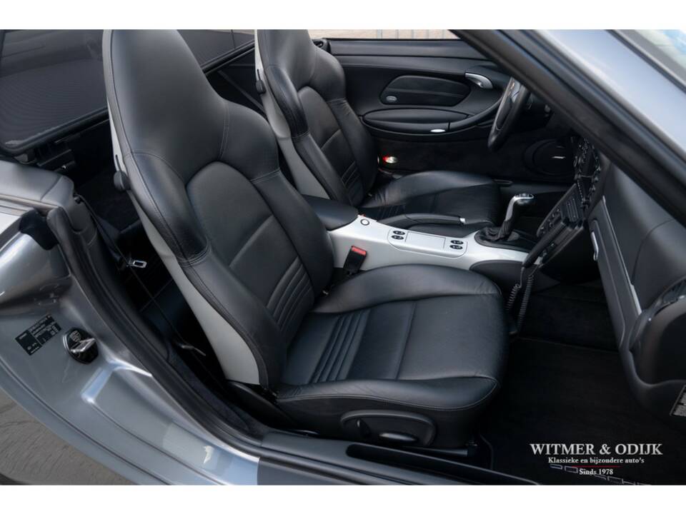 Bild 11/30 von Porsche 911 Carrera (2003)