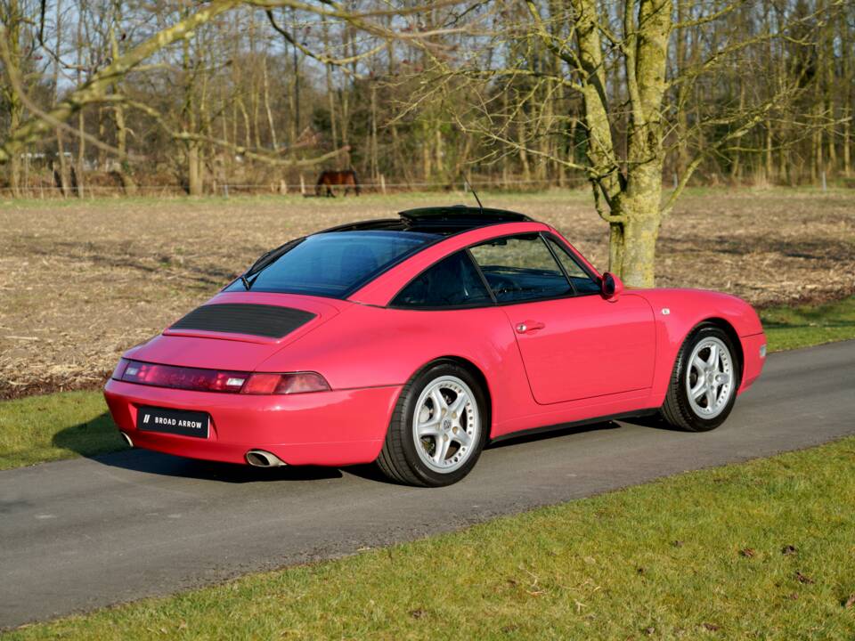 Image 10/46 of Porsche 911 Carrera (1997)