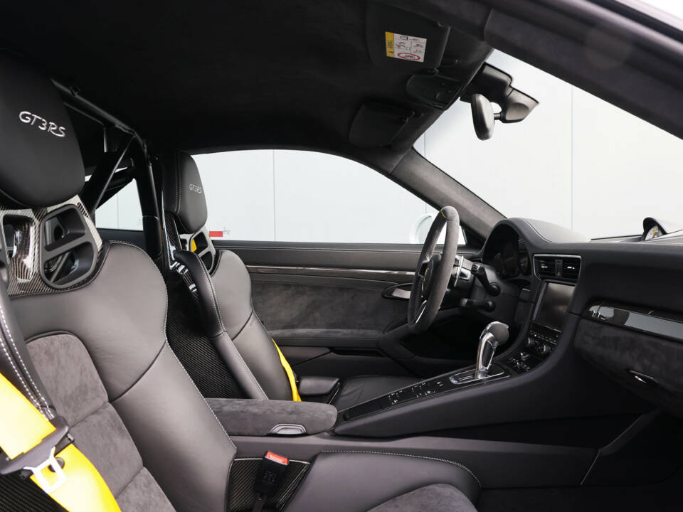 Image 54/82 de Porsche 911 GT3 RS (2015)