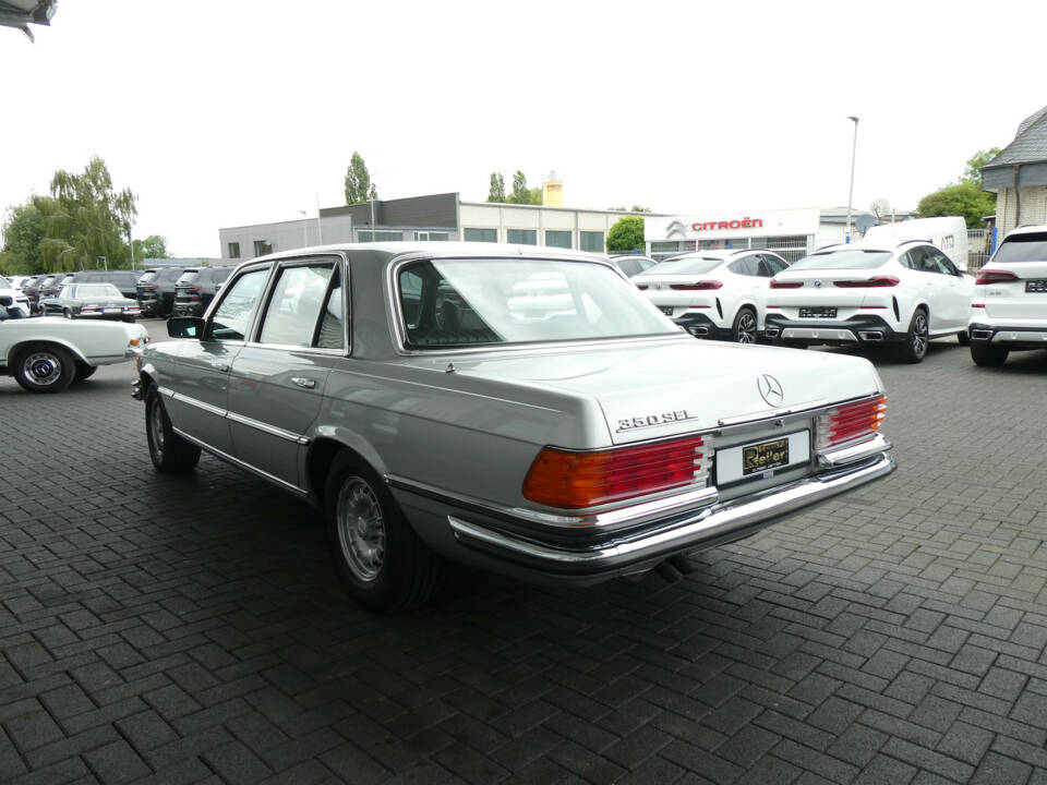 Image 6/28 de Mercedes-Benz 350 SEL (1978)