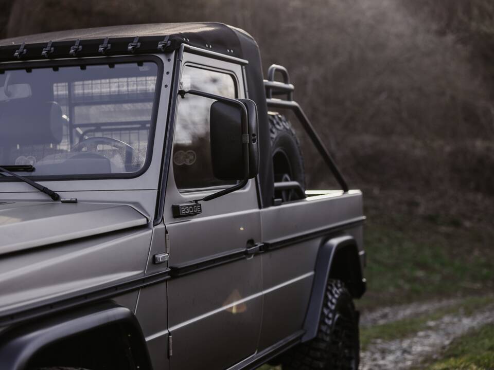 Image 8/79 of Steyr-Puch 230 GE (SWB) (1994)
