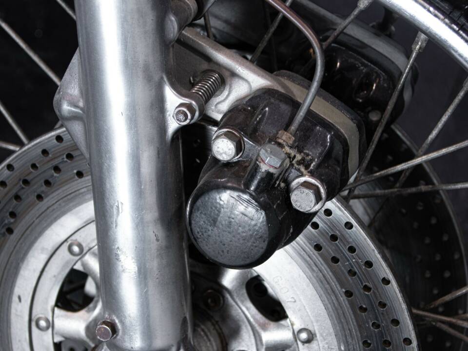 Image 43/50 of Honda CB 750 Custom (1974)