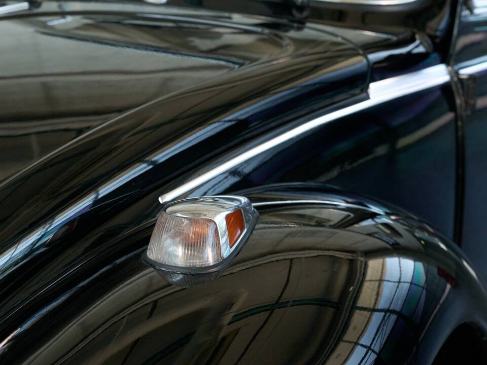 Immagine 22/50 di Volkswagen Maggiolone 1303 (1974)