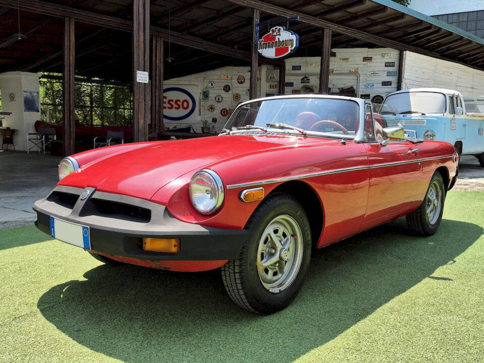 Image 4/40 of MG MGB (1979)