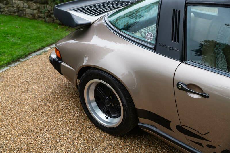 Image 42/50 of Porsche 911 SC 3.0 (1982)