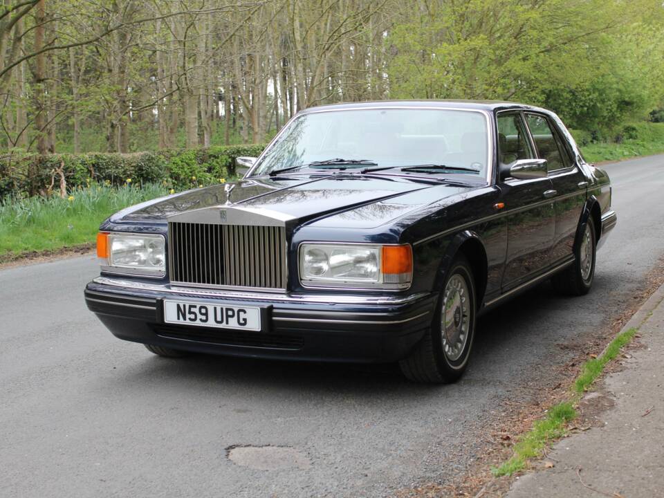 Image 3/20 of Rolls-Royce New Silver Spirit (1996)