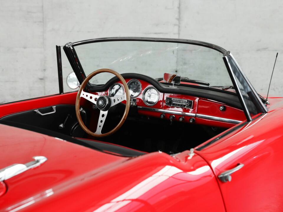 Image 34/50 of Alfa Romeo Giulietta Spider (1962)