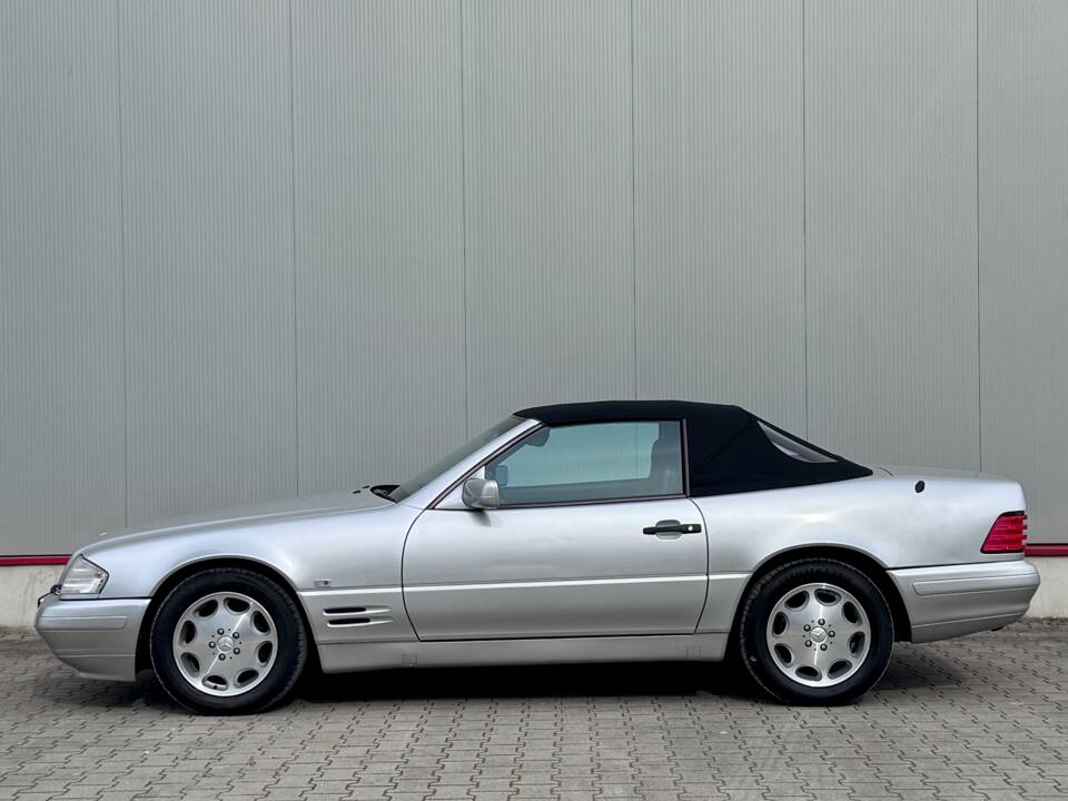 Imagen 2/13 de Mercedes-Benz SL 320 (1996)