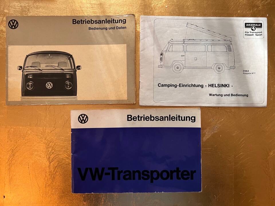 Image 26/27 of Volkswagen T2b Westfalia (1979)