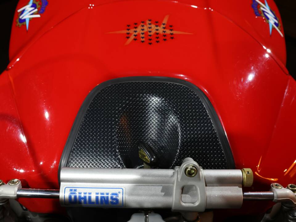 Image 28/36 of MV Agusta DUMMY (2004)