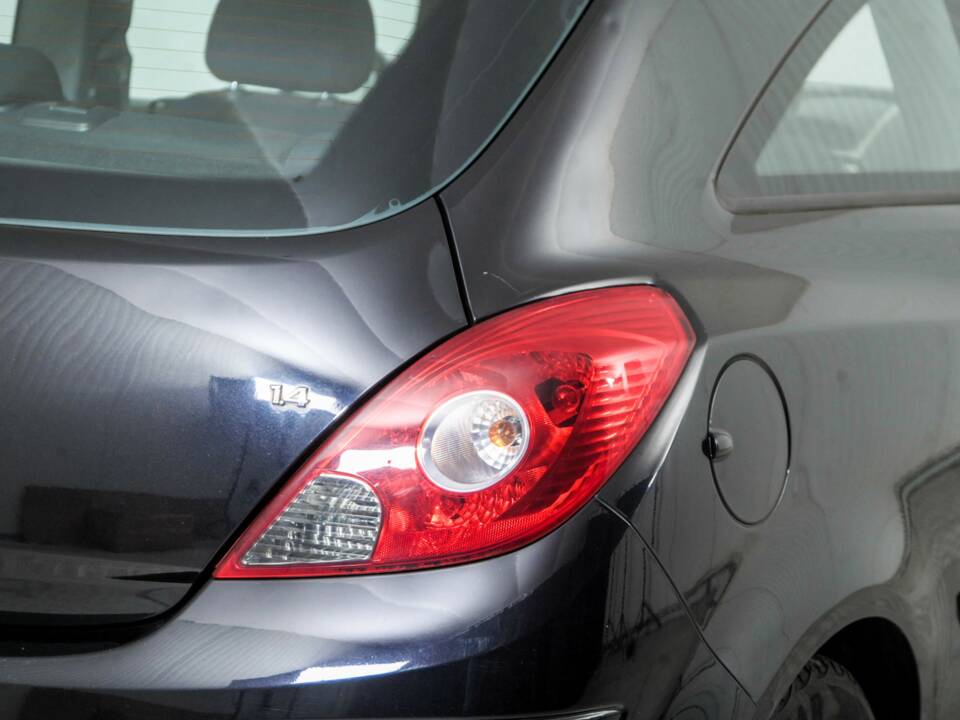 Bild 19/40 von Opel Corsa 1.2 (2008)