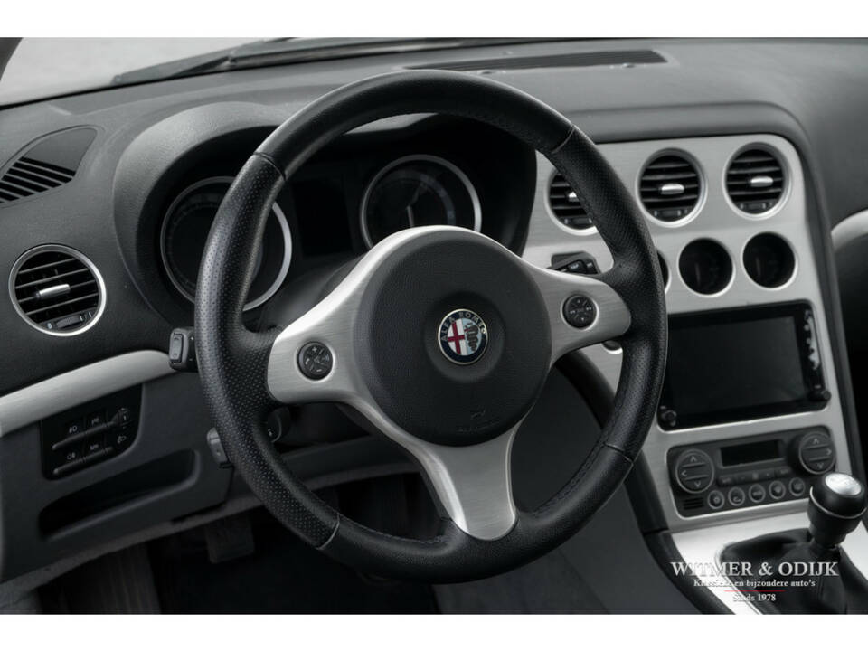Imagen 19/28 de Alfa Romeo Brera 3.2 JTS Q4 (2007)