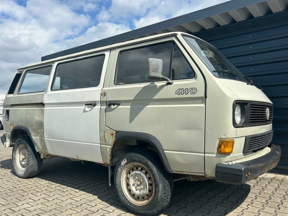 Bild 44/50 von Volkswagen T3 Kombi D Syncro 1.6 (1991)