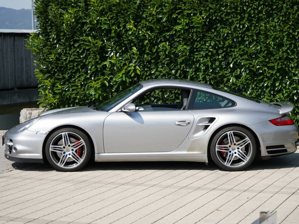 Obraz 3/24 pojazdu Porsche 911 Turbo (2008)
