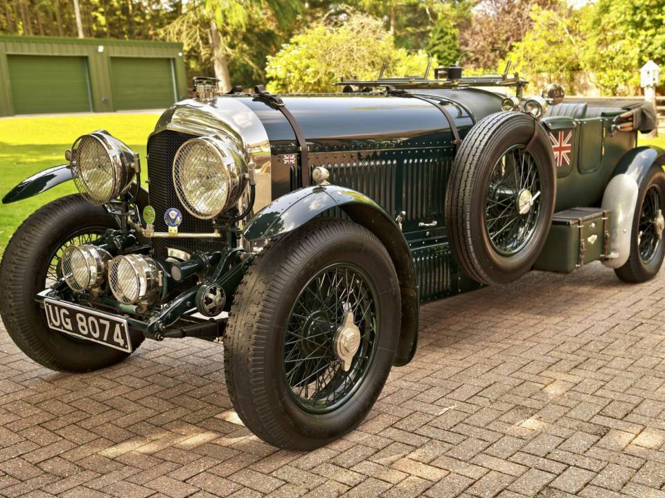 Immagine 11/50 di Bentley 6 1&#x2F;2 Litre Petersen Special (1935)