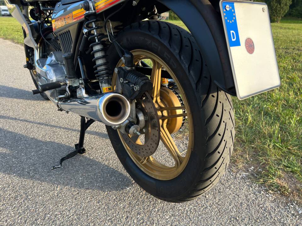 Bild 8/13 von Ducati 900 S 2 (1982)
