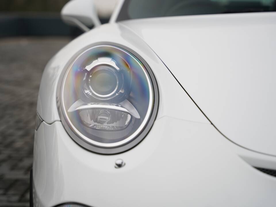 Bild 27/50 von Porsche 911 GT3 (2015)