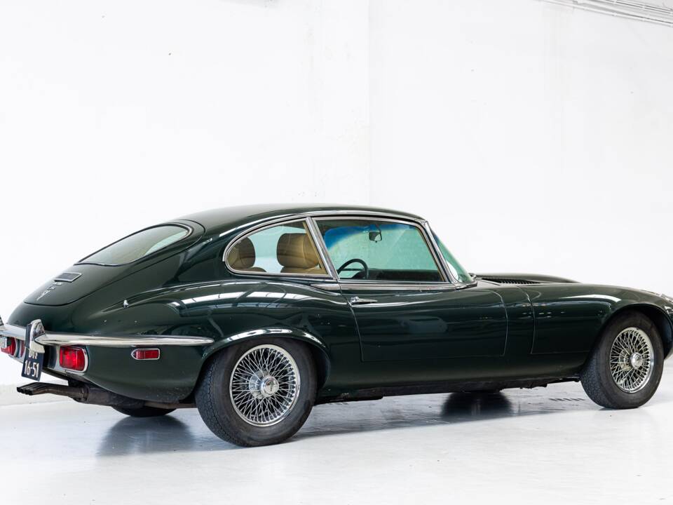 Image 5/26 de Jaguar Type E V12 (2+2) (1971)
