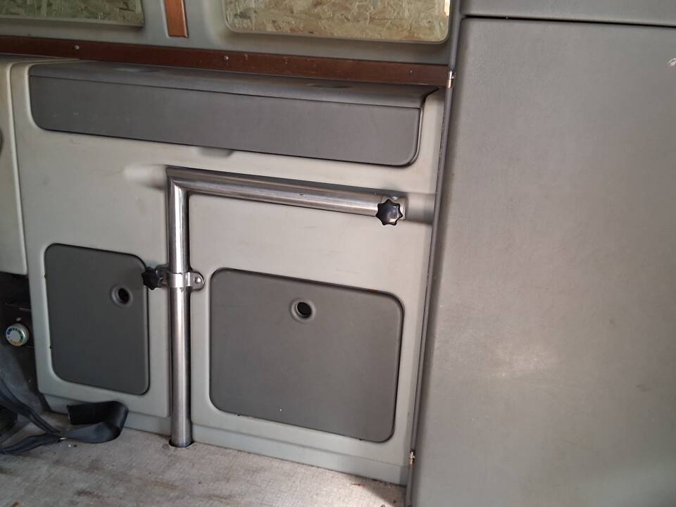 Image 37/78 of Volkswagen T3 Dehler Profi Syncro (1989)