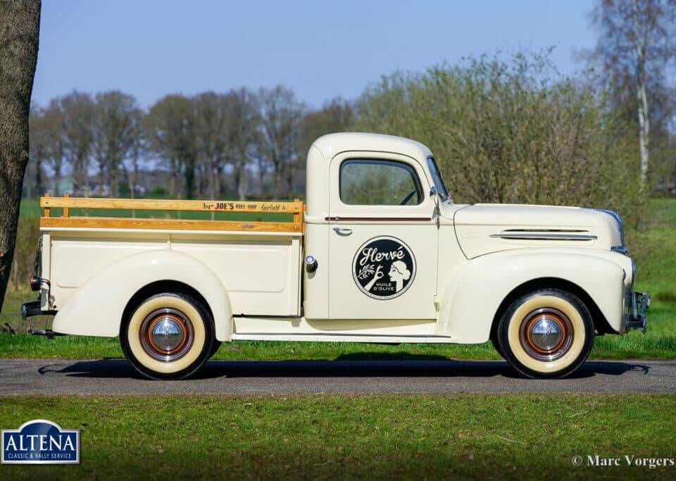 Bild 18/31 von Ford Pickup (1946)