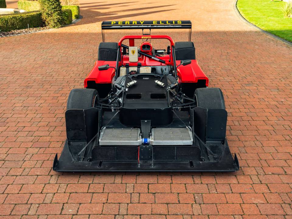 Image 9/20 de Ferrari 333 SP (1994)