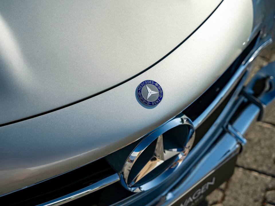 Immagine 26/43 di Mercedes-Benz 300 SL Roadster (1958)