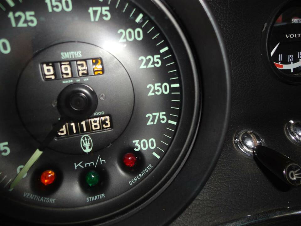 Image 25/47 de Maserati Ghibli (1968)