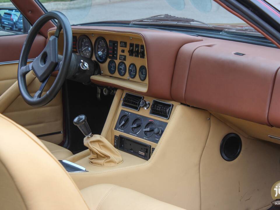 Image 20/22 of Maserati Kyalami (1979)