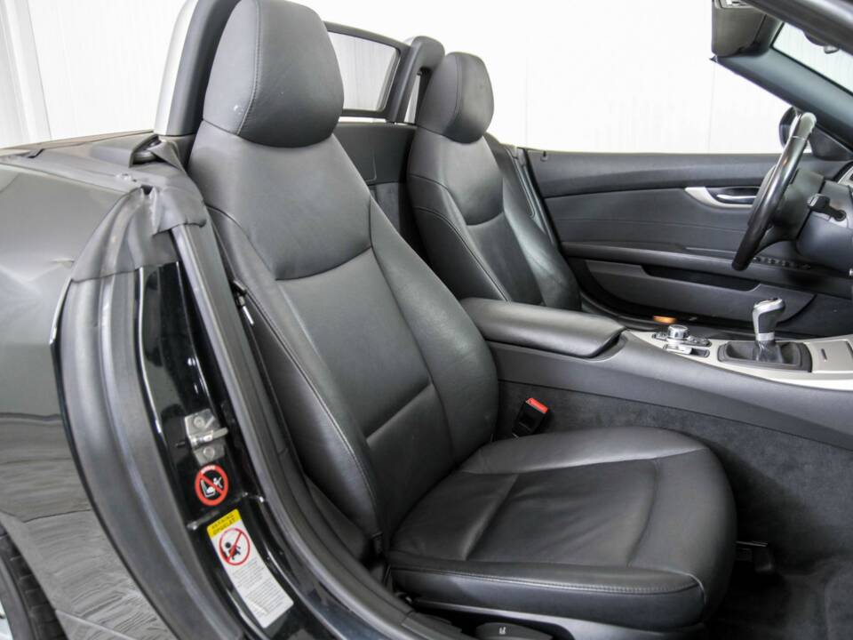 Image 39/50 of BMW Z4 sDrive23i (2009)
