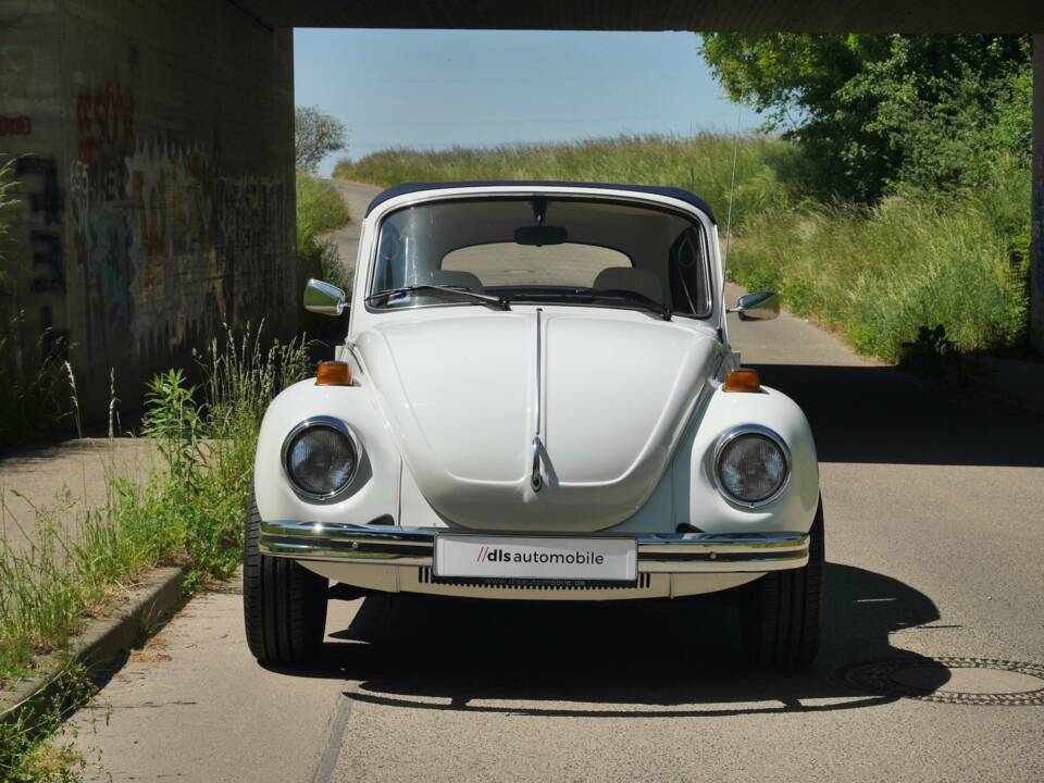 Image 3/45 de Volkswagen Coccinelle 1303 LS (1978)