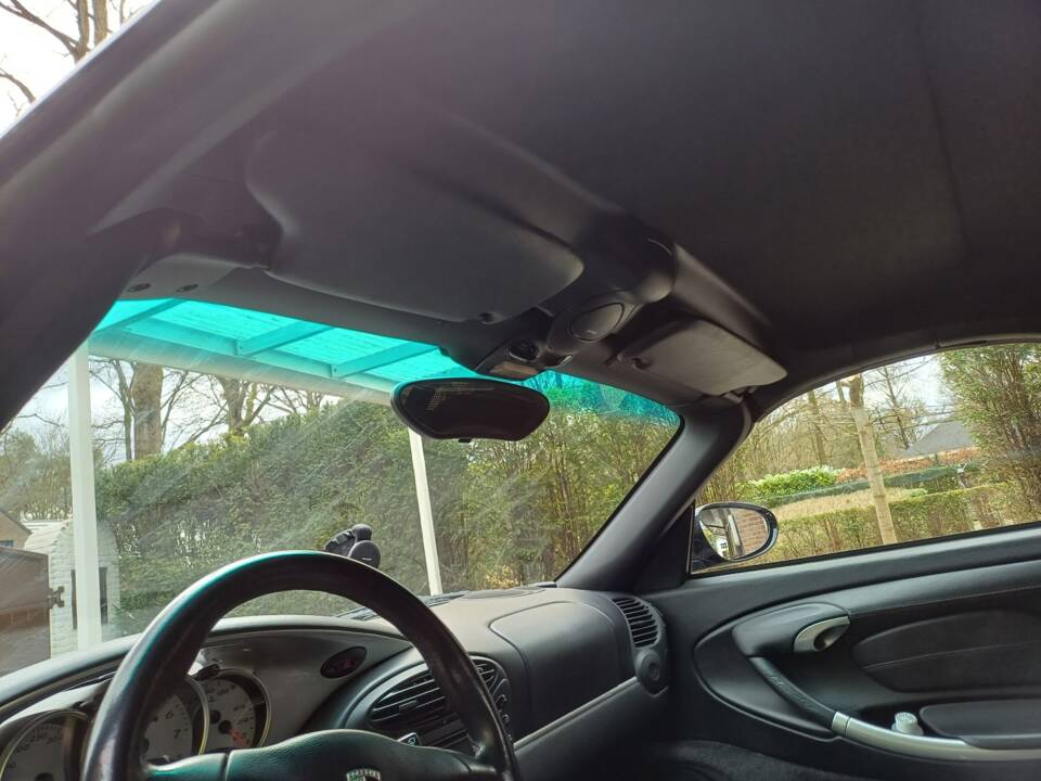 Image 35/82 of Porsche Boxster S (2000)