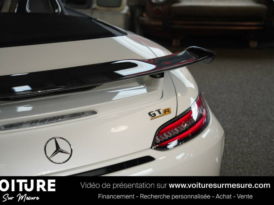 Image 18/44 of Mercedes-AMG GT-R (2021)