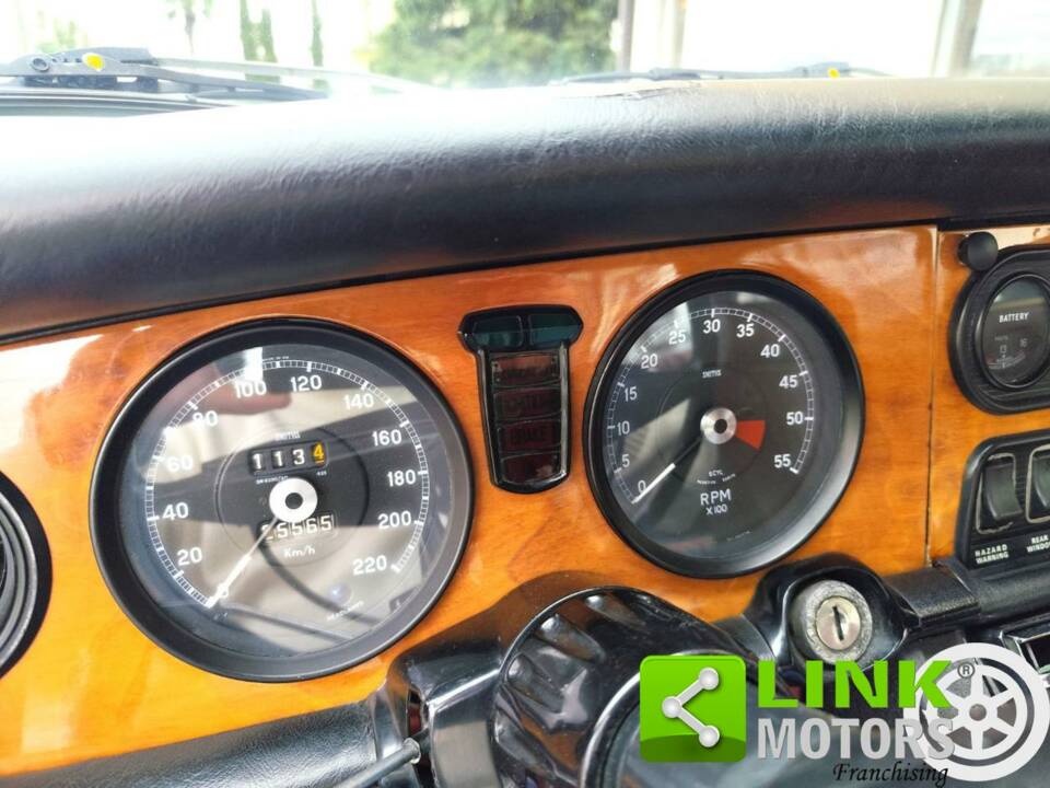 Imagen 6/10 de Jaguar XJ 6 4.2 (1971)