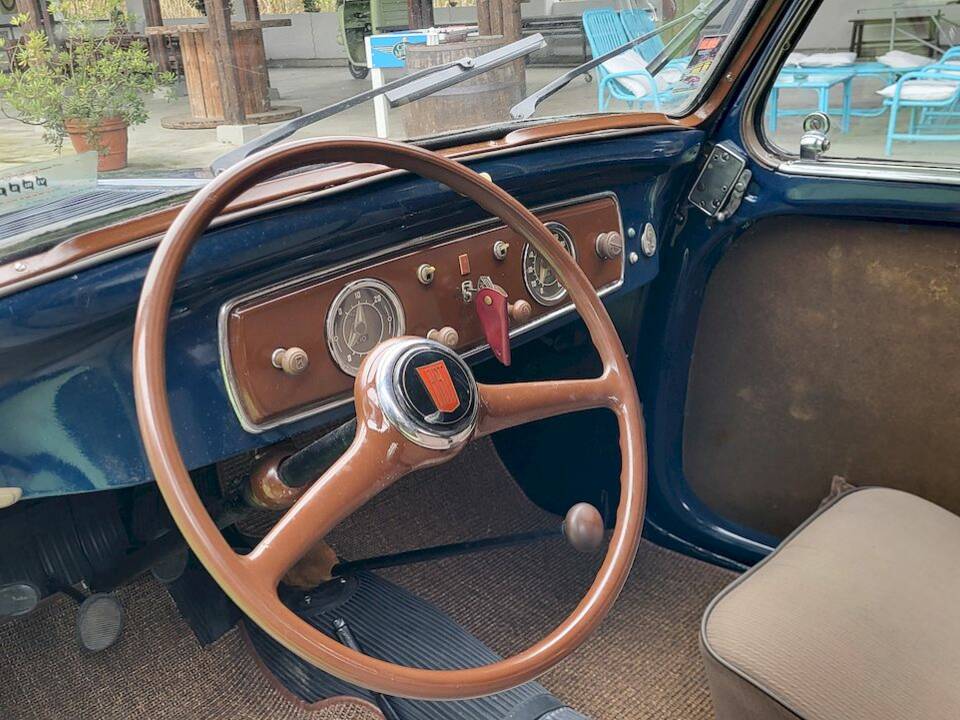 Immagine 24/46 di FIAT 500 C Topolino (1951)