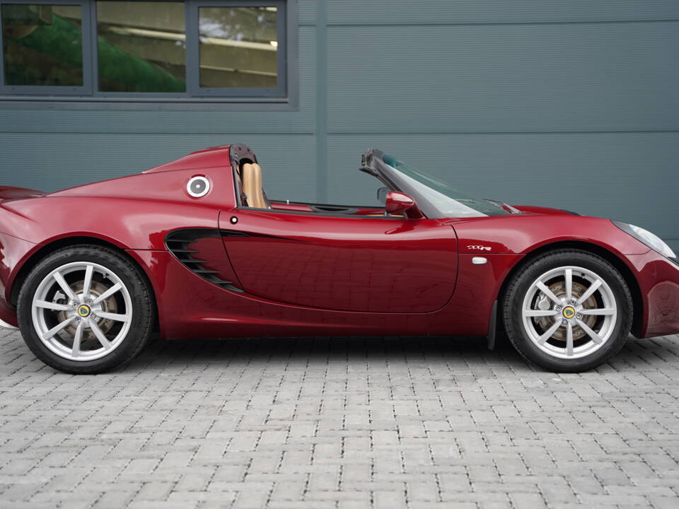 Immagine 3/50 di Lotus Elise 111R (2004)