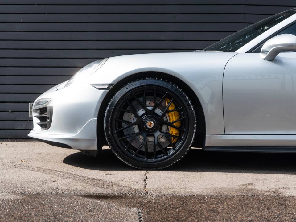Image 9/57 of Porsche 911 Turbo S (2013)
