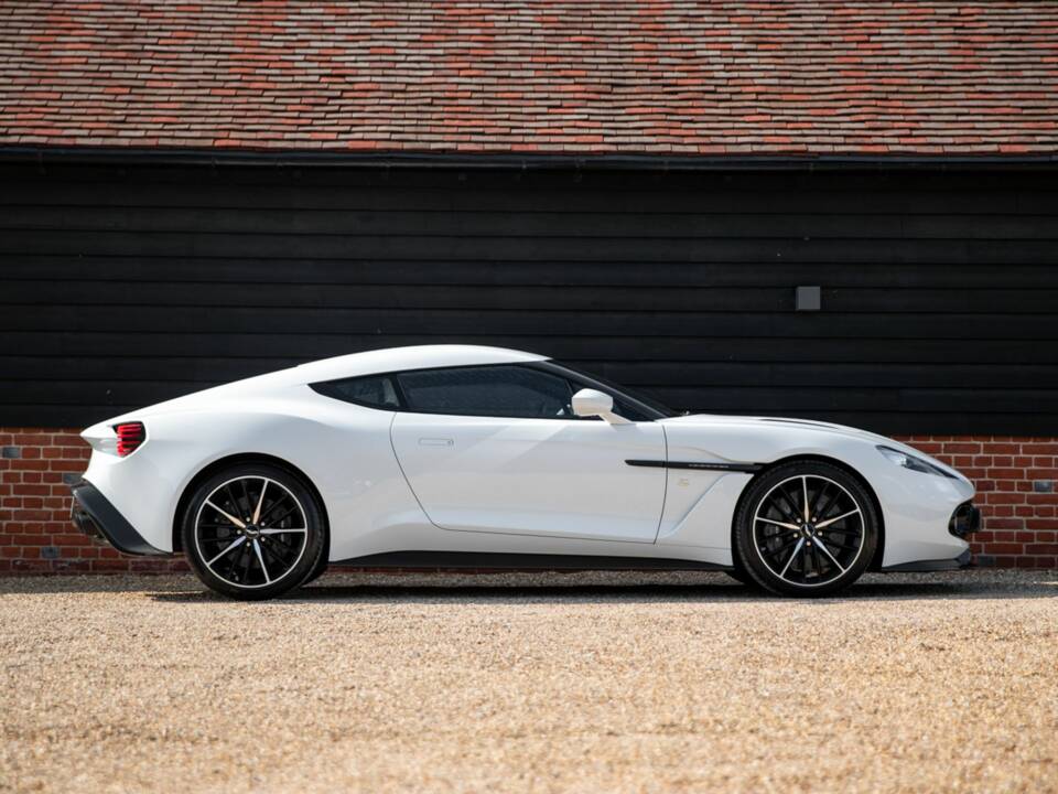 Image 8/50 of Aston Martin Vanquish Zagato (2017)