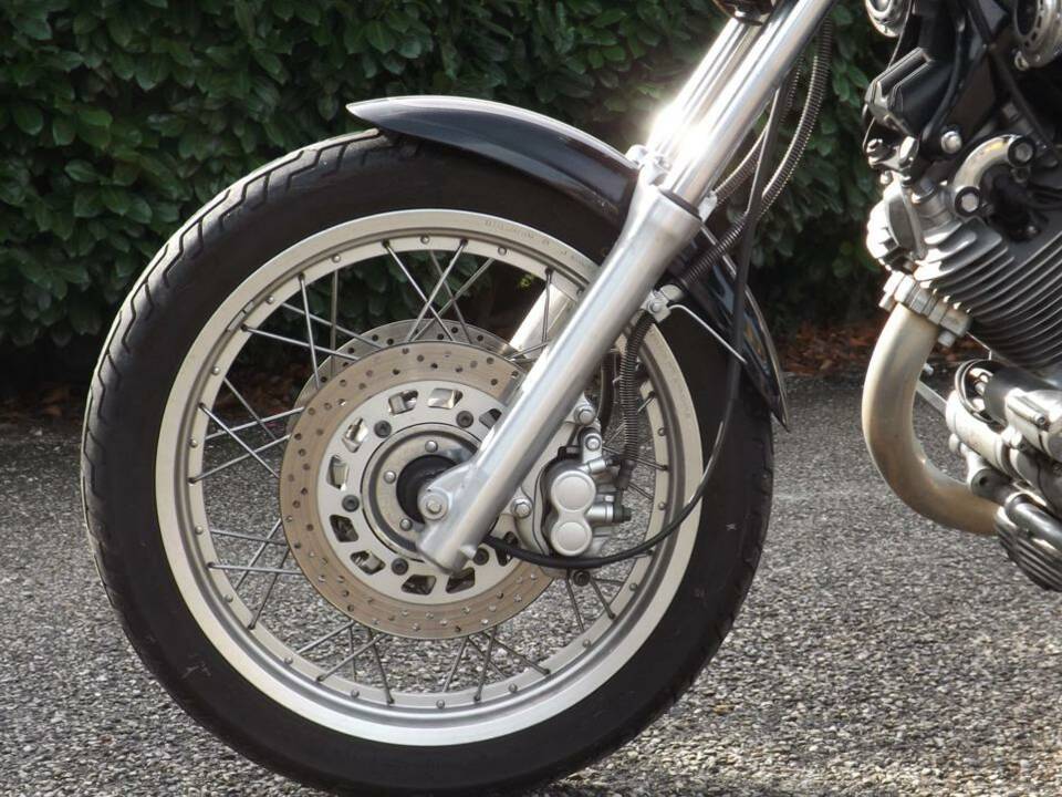 Image 7/49 of Yamaha XV 1100 Virago (1995)