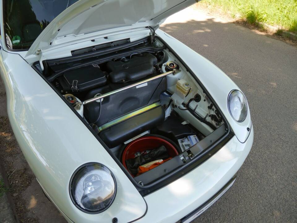 Image 19/42 of Porsche 911 Carrera (1900)