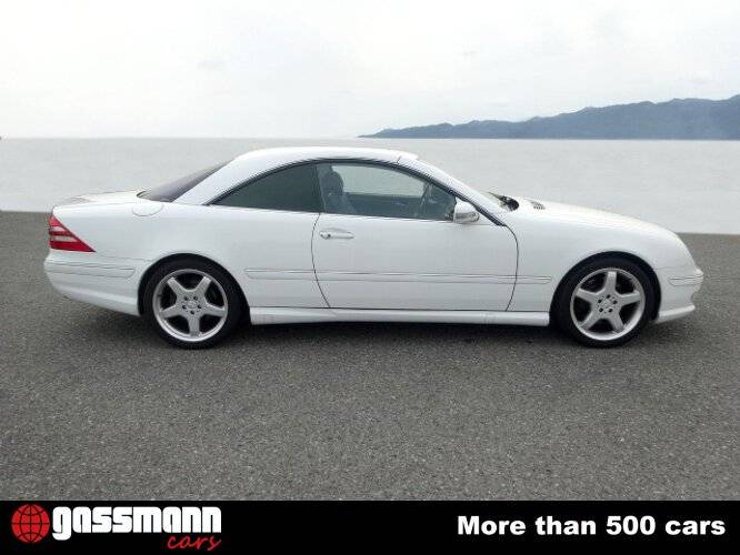 Image 4/15 of Mercedes-Benz CL 55 AMG (2000)