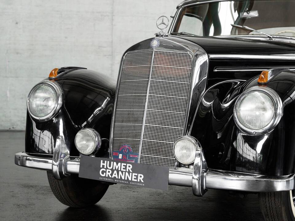 Image 3/50 of Mercedes-Benz 220 Coupe (1954)