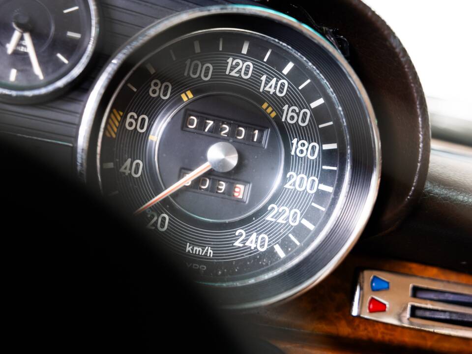 Bild 10/32 von Mercedes-Benz 300 SEL 3.5 (1970)