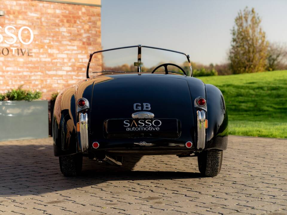 Afbeelding 25/58 van Jaguar XK 120 OTS (1951)